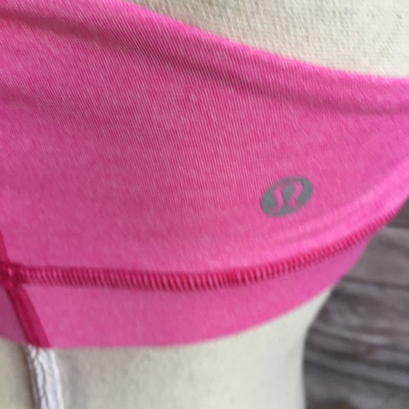 NWT HJMG LULULEMON ENERGY BRA W/ PADS - - Size 10 - Picture 3 of 6